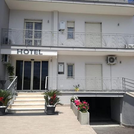 Hotel Cohiba Villaricca エクステリア 写真