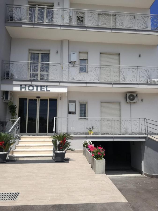Hotel Cohiba Villaricca エクステリア 写真
